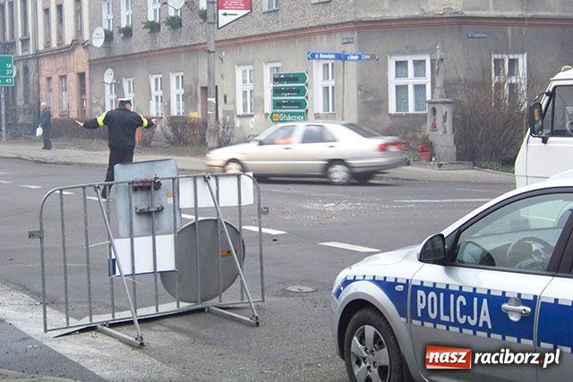 Zdjęcie w galerii na portalu naszraciborz.pl: Mała stłuczka - duży problem wiadomości z regionu